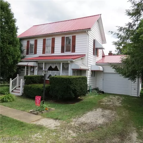 357 S High St, Carrollton, OH 44615