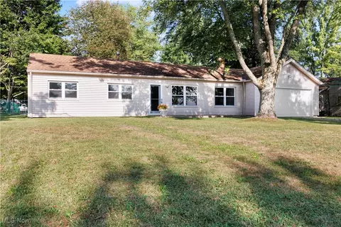 1958 Coventry Dr, Brunswick, OH 44212