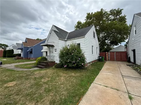 12336 Orme Rd, Garfield Heights, OH 44125 photo 23