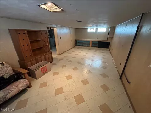 12336 Orme Rd, Garfield Heights, OH 44125 photo 16