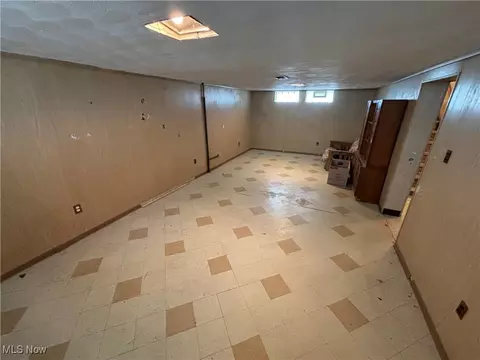 12336 Orme Rd, Garfield Heights, OH 44125 photo 15