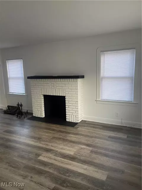 855 Packard Dr, Akron, OH 44320 photo 4