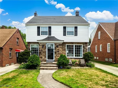 4725 Morningside Dr, Cleveland, OH 44109