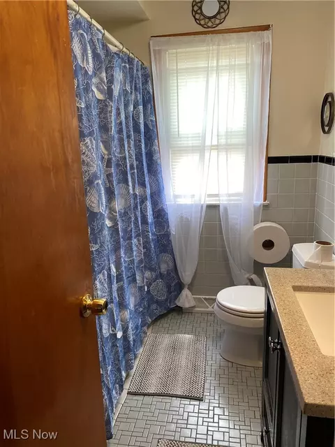 673 Babbitt Rd, Euclid, OH 44123 photo 14