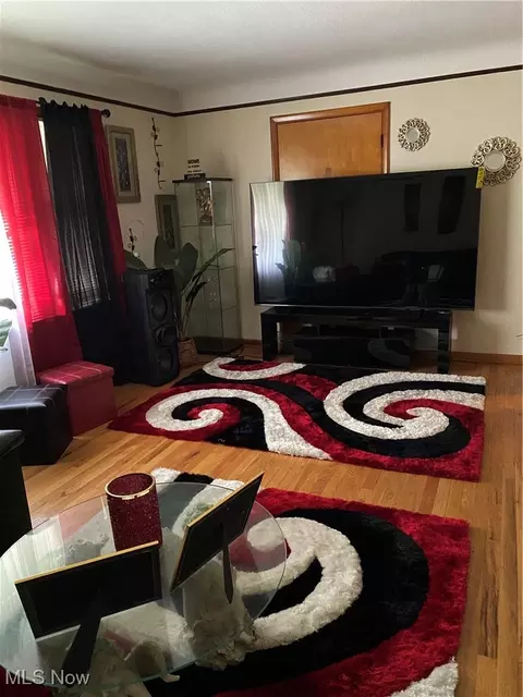 673 Babbitt Rd, Euclid, OH 44123 photo 12
