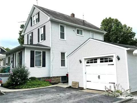 529 S Main St, Columbiana, OH 44408