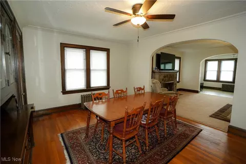 Dining - 336 Harter Ave NW, Canton, OH 44708 photo 1 of 3