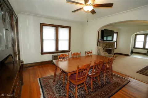 Dining - 336 Harter Ave NW, Canton, OH 44708 photo 3 of 3