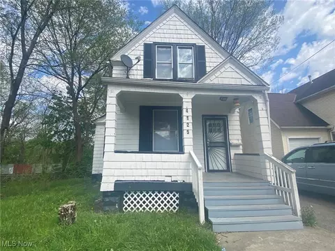 4125 E 102nd St, Cleveland, OH 44105