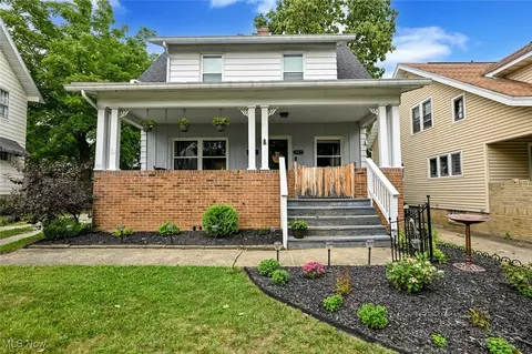 347 Roosevelt Ave, Cuyahoga Falls, OH 44221