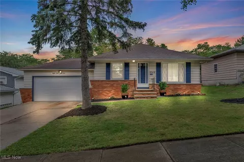 8349 Care Dr, Cleveland, OH 44125