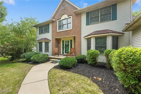 Exterior - 2114 Longfellow St NE, Canton, OH 44721 photo 2 of 12