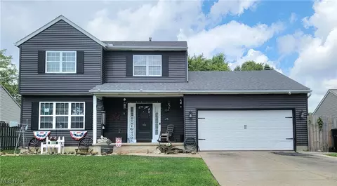 514 Hampton Dr, Elyria, OH 44035