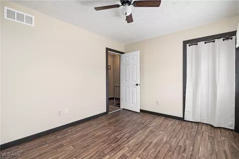 514 Hampton Dr, Elyria, OH 44035 photo 35