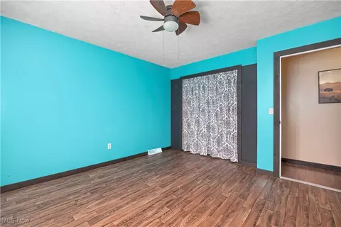 514 Hampton Dr, Elyria, OH 44035 photo 26