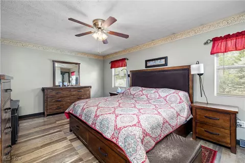 514 Hampton Dr, Elyria, OH 44035 photo 29