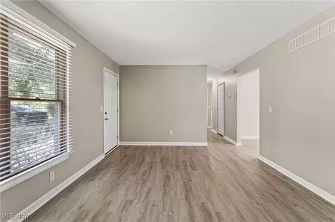 Living - 3741 Globe Ave, Lorain, OH 44055 photo 2 of 2