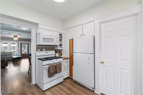 137 Hamilton St, Elyria, OH 44035 photo 14