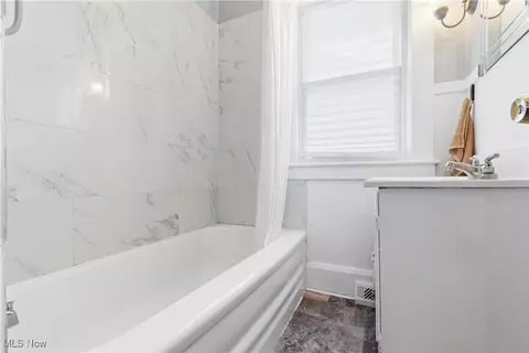 137 Hamilton St, Elyria, OH 44035 photo 19