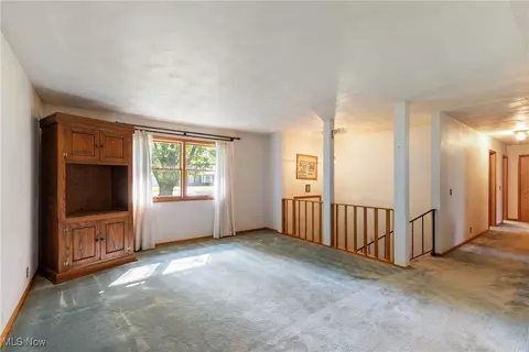 703 Stone Shannon Rd, Wheeling, WV 26003 photo 4