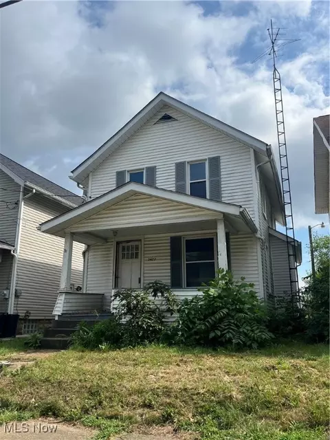 2422 6th St NW, Canton, OH 44708