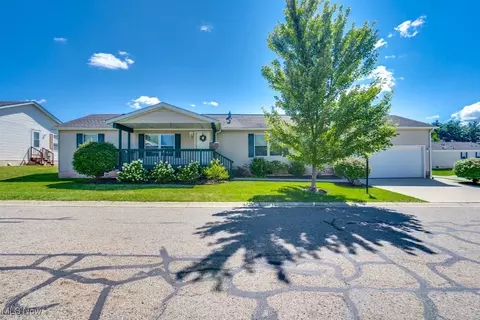 625 Kingfisher Ct, Streetsboro, OH 44241