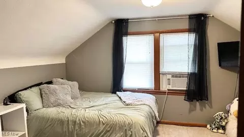 Bedroom - 30815 Crescent Dr, Willowick, OH 44095 photo 5 of 6