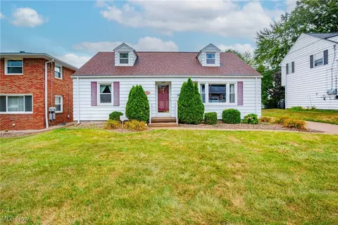 365 25th St SE, Massillon, OH 44646