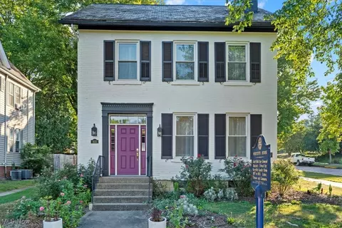 610 Front St, Marietta, OH 45750