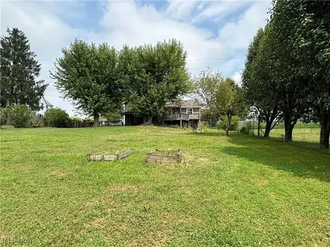 Exterior - 72450 Colerain Rd, Dillonvale, OH 43917 photo 12 of 13