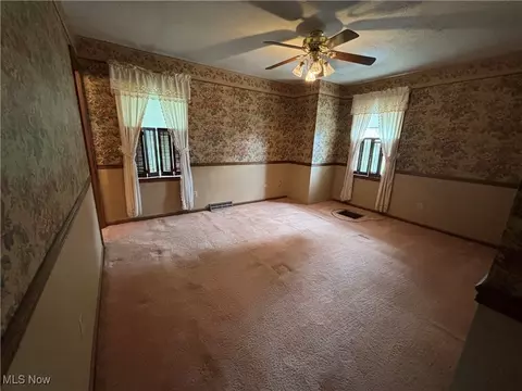 Bedroom - 72450 Colerain Rd, Dillonvale, OH 43917 photo 1 of 4