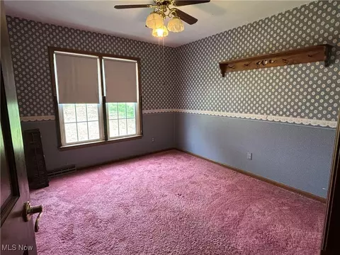 Bedroom - 72450 Colerain Rd, Dillonvale, OH 43917 photo 4 of 4