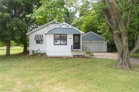 6680 S Dewey Rd, Amherst, OH 44001