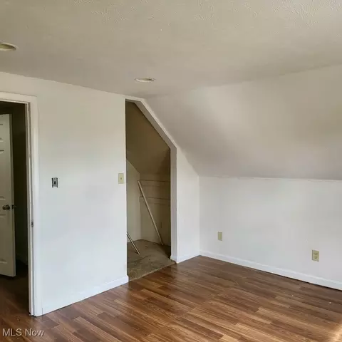328 E 222nd St, Euclid, OH 44123 photo 14
