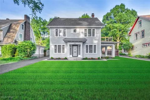 2213 N Saint James, Cleveland Heights, OH 44106