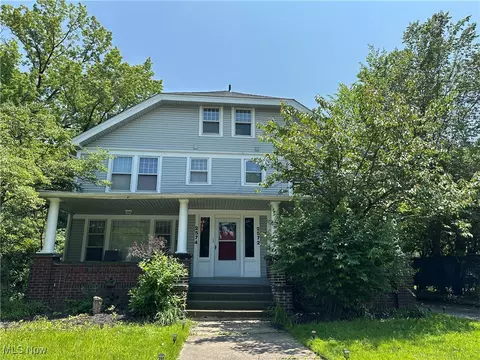 2572 2574 Mayfield Rd, Cleveland Heights, OH 44106
