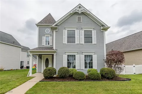 1205 Grove Ln, Medina, OH 44256