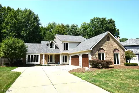 1870 Reeds Court Trl, Westlake, OH 44145