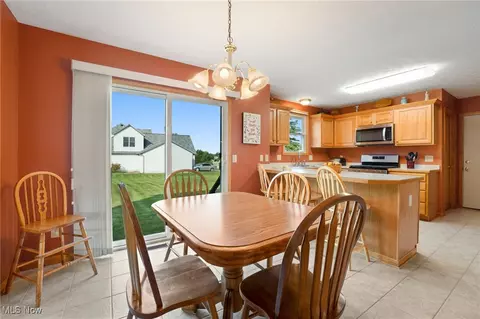 Dining - 3687 Cranberry Hl, Rootstown, OH 44272 photo 3 of 3