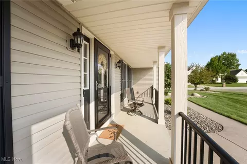 Exterior - 3687 Cranberry Hl, Rootstown, OH 44272 photo 2 of 3