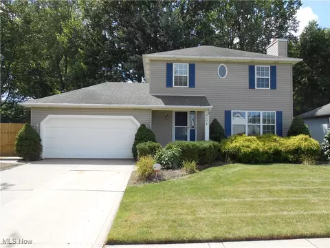 409 Haines St, Elyria, OH 44035