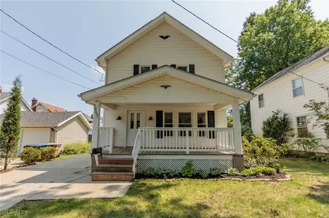 1957 8th St, Cuyahoga Falls, OH 44221
