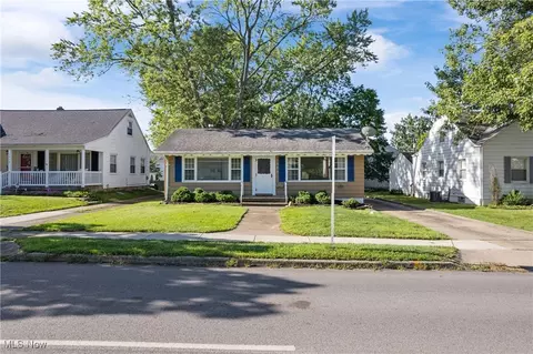 1928 Broad Blvd, Cuyahoga Falls, OH 44223