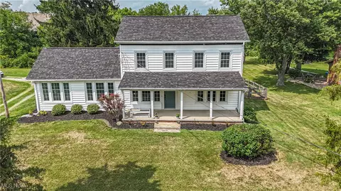 14174 Drake Rd, Strongsville, OH 44136