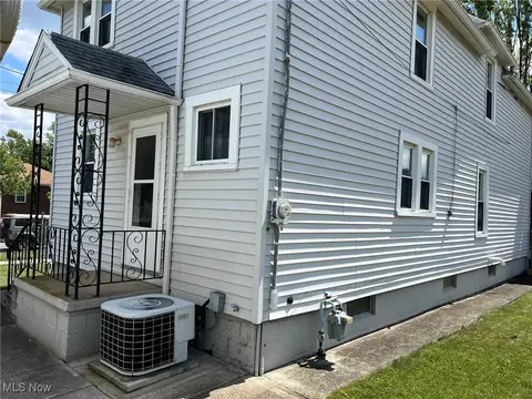 1693 E 33rd St, Lorain, OH 44055 photo 44