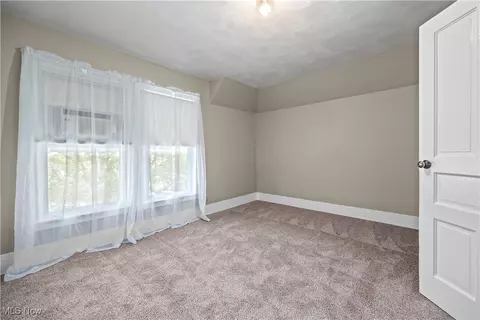 1693 E 33rd St, Lorain, OH 44055 photo 22