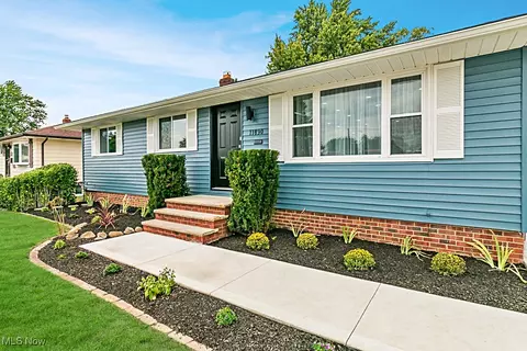 11890 Kader Dr, Parma, OH 44130 photo 36