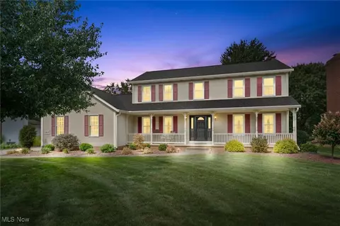 13107 Prince Georges Ave NW, Uniontown, OH 44685