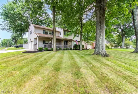 Exterior - 6266 Appleridge Dr, Boardman, OH 44512 photo 1 of 5