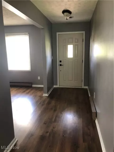 Entry Way - 243 Waggaman Cir, Boardman, OH 44512 photo 1 of 4